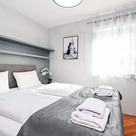 شقة Maris With Sea View *